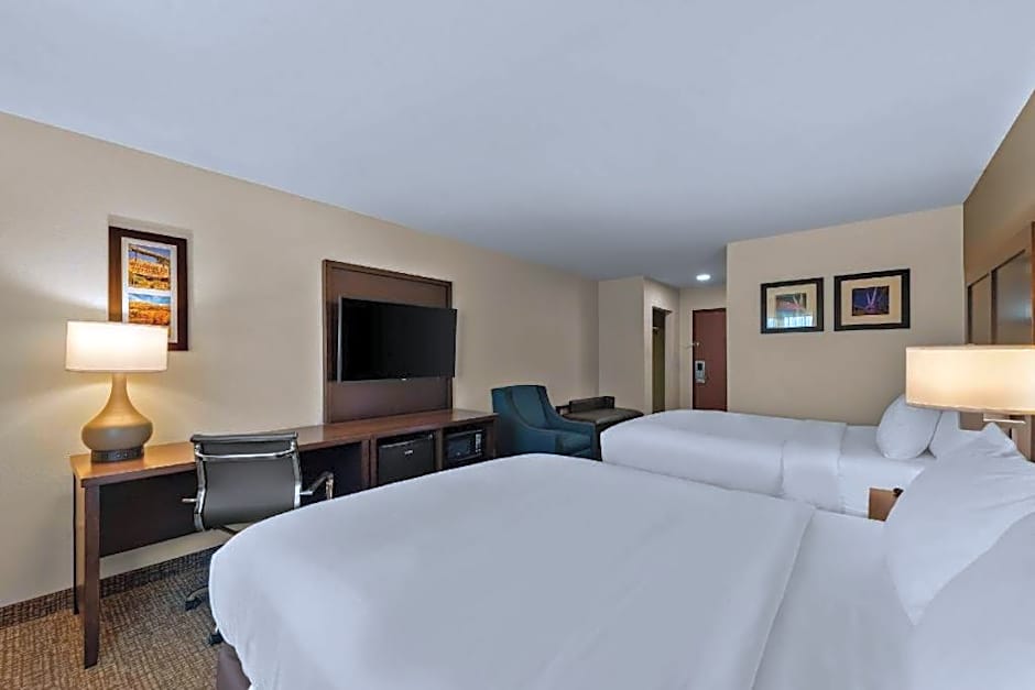 Comfort Inn & Suites Atoka