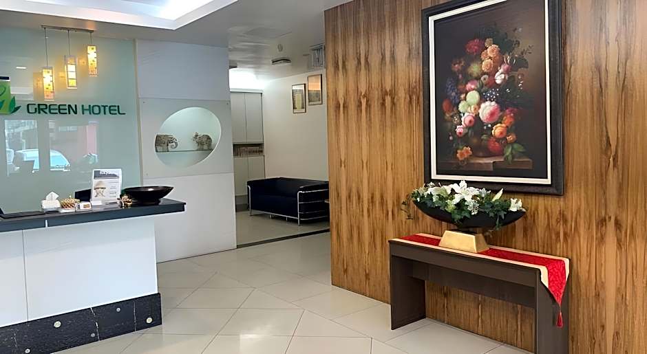 Green Hotel Puchong