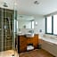Holiday Inn Newcastle-Jesmond By IHG