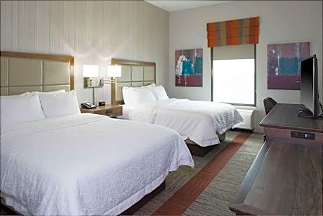 Queen Room with Two Queen Beds - Non-Smoking