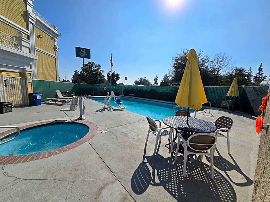 Quality Inn & Suites Tulare