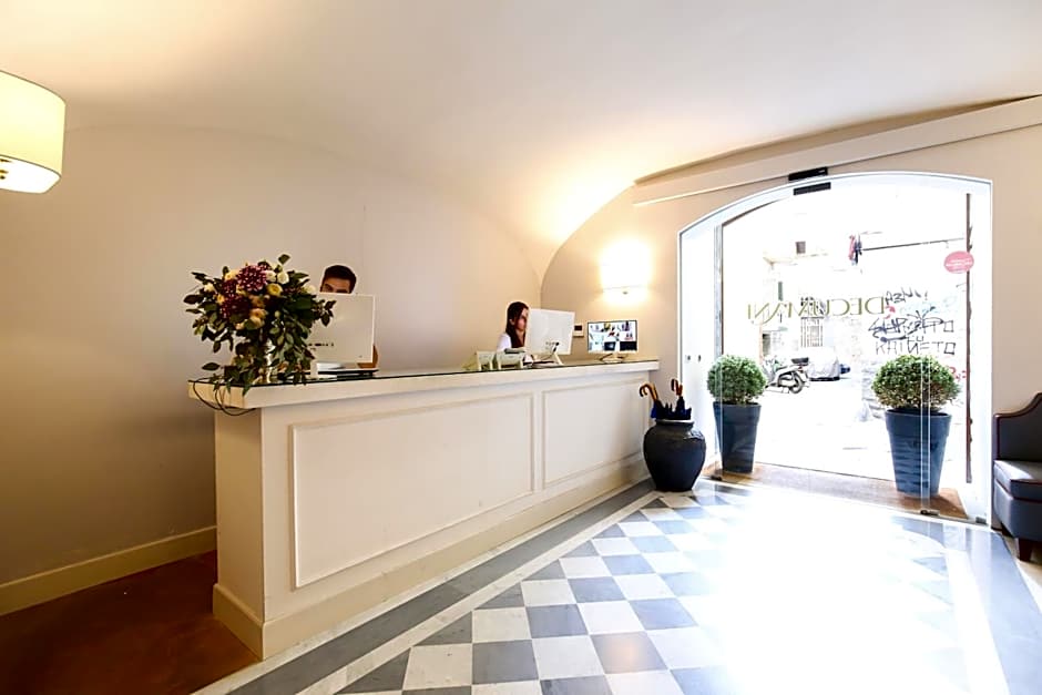 Decumani Hotel De Charme