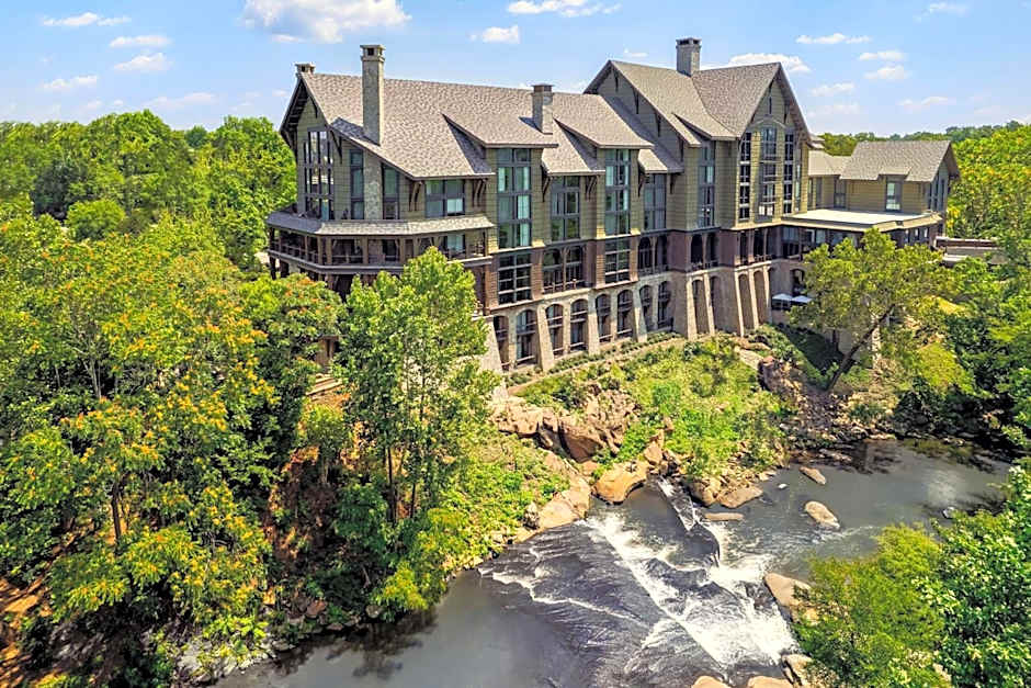 Grand Bohemian Lodge Greenville, Autograph Collection