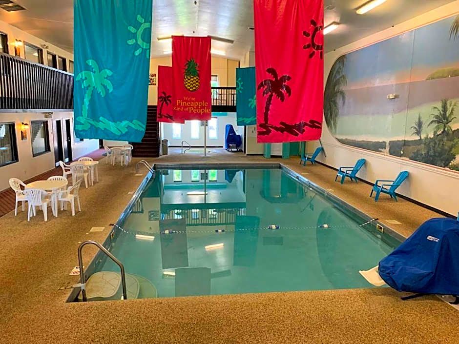 Super 8 by Wyndham Huron