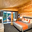 Denali Bluffs Hotel
