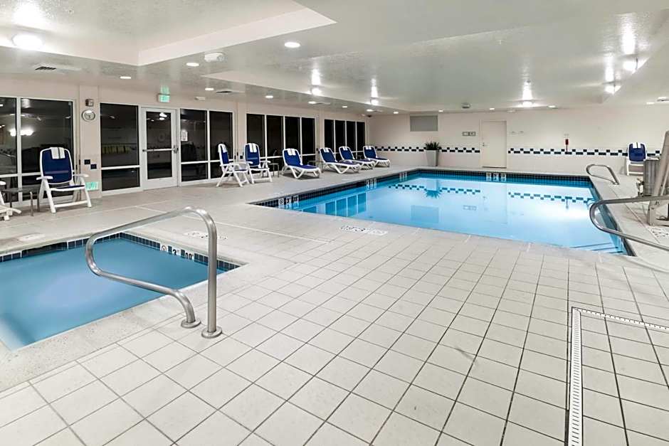 Fairfield Inn & Suites by Marriott Burley