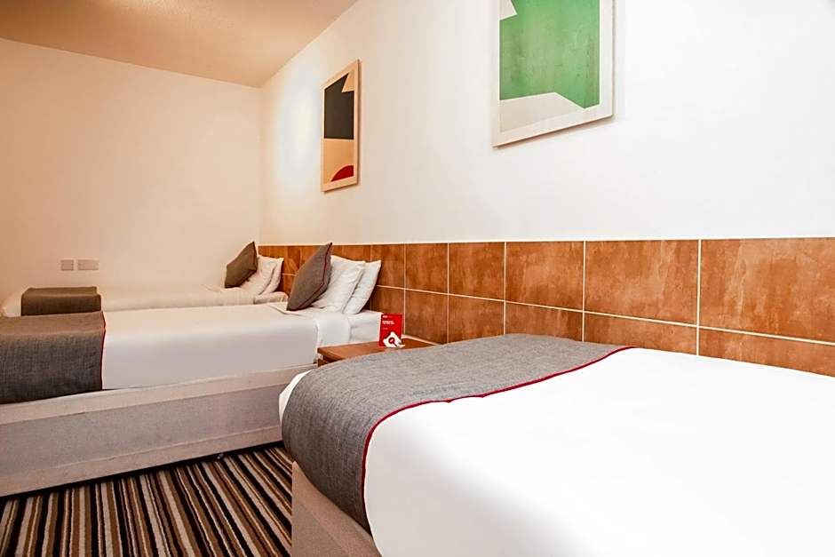 Cardiff Riverside Hotel by Belvilla