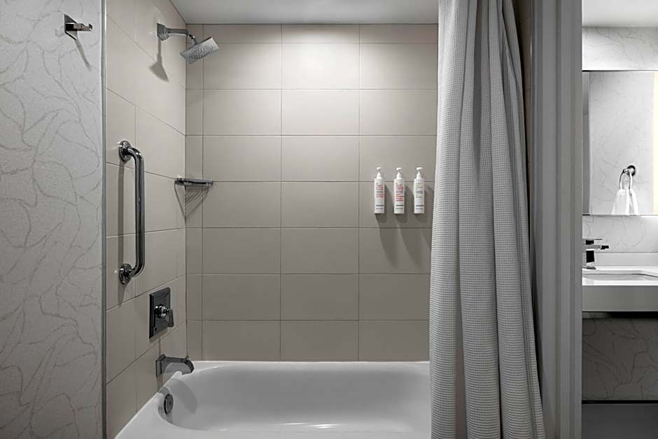 Boca Raton Marriott At Boca Center