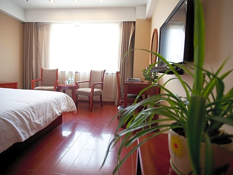 GreenTree Inn Rizhao Haiqu East Road Hotel