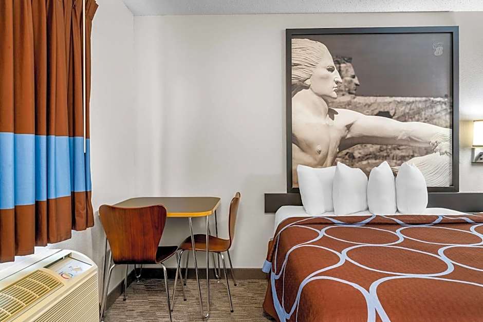 Super 8 by Wyndham Custer/Crazy Horse Area