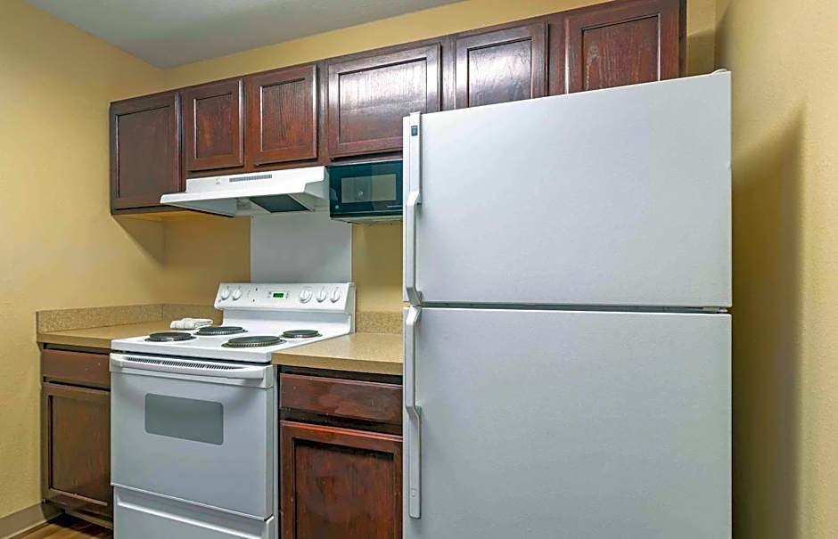Extended Stay America Suites - Kansas City - Overland Park - Metcalf Ave