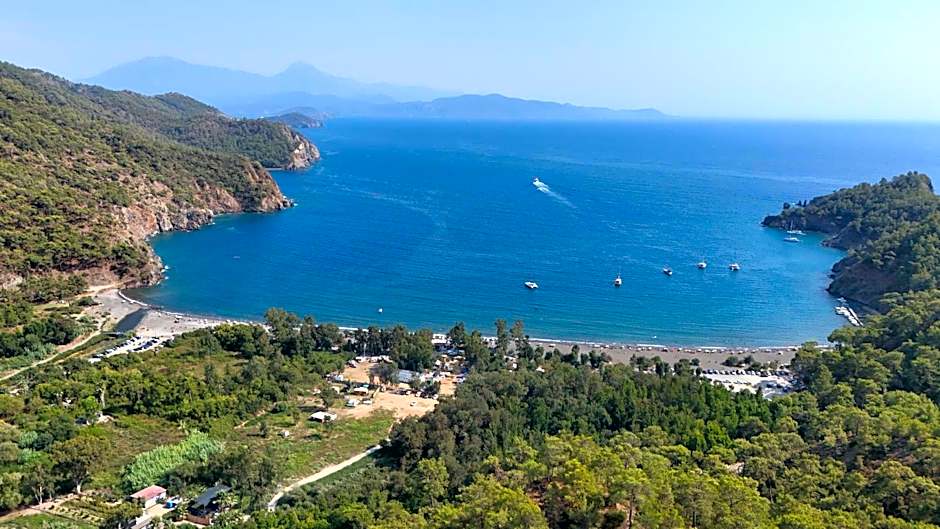 Bucak Apart Hotel Göcek ''Beach 1 km''