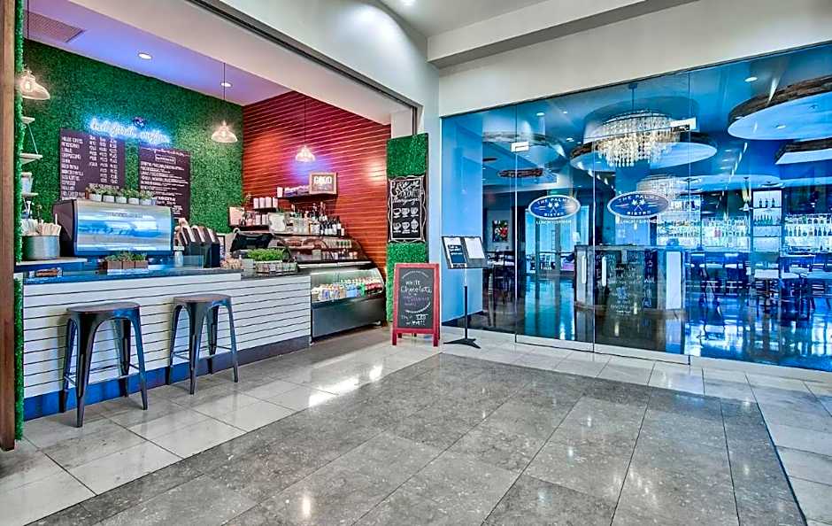 1815 A Slice of Heaven Destin - Pool & Ocean View