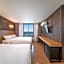 Two Y Hotel