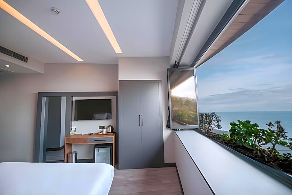 Peerless Villas Hotel