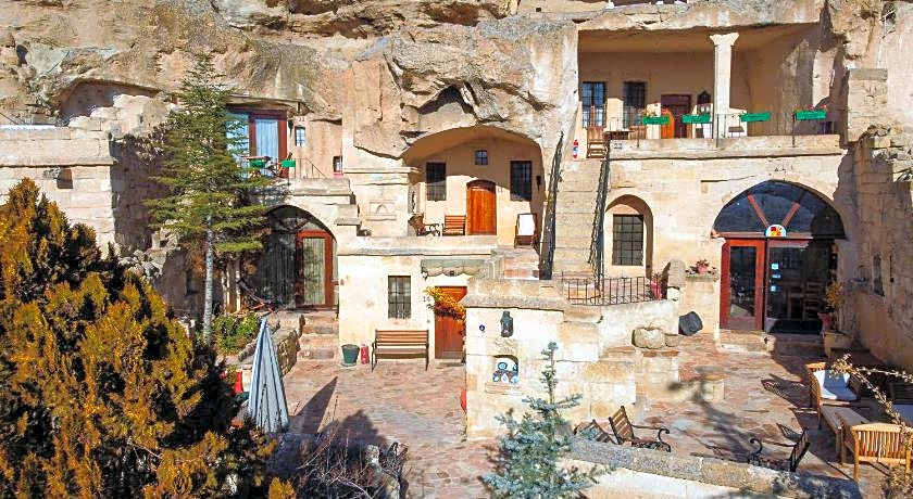 4 Oda Cave Hotel