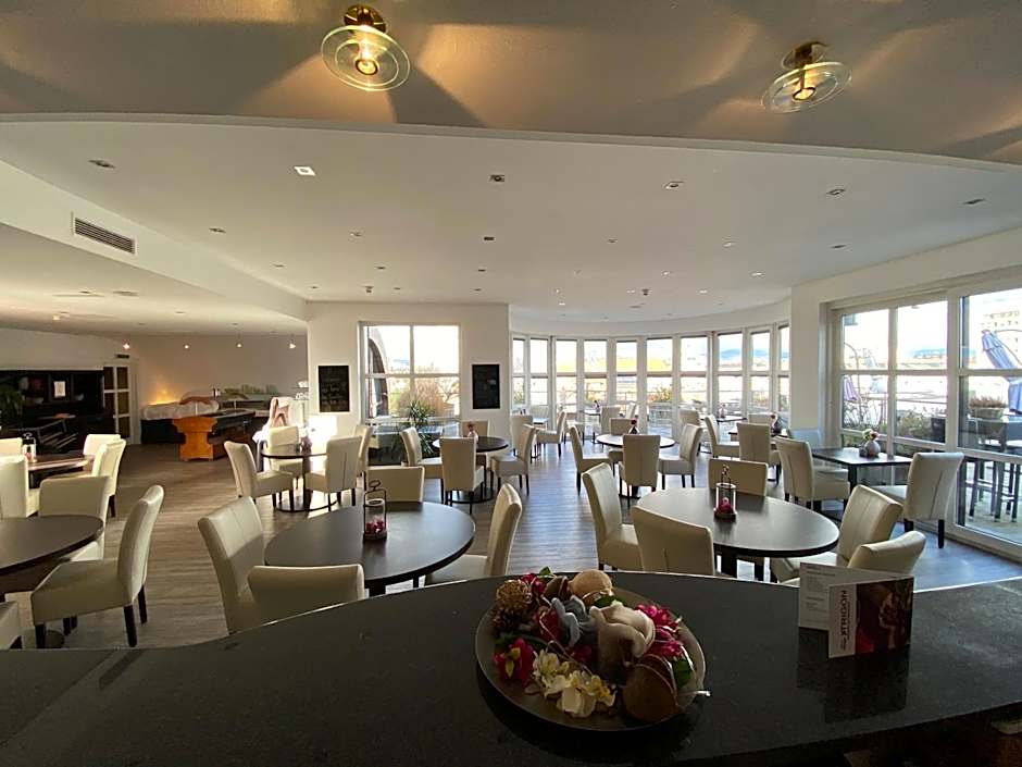 Skycity Hotel Atrigon