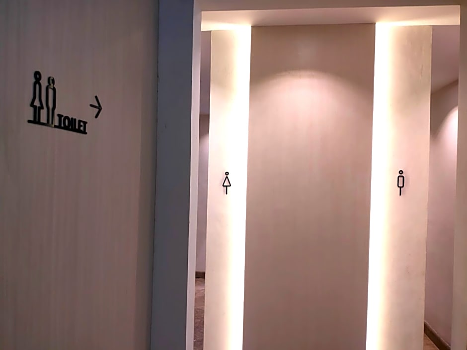 Surabaya River View Hotel