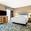 Hampton Inn By Hilton & Suites St. Petersburg/Downtown