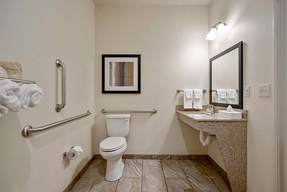 Cobblestone Hotel & Suites - Austin