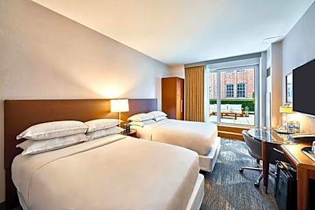 Double Room with 2 Double Beds - Patio
