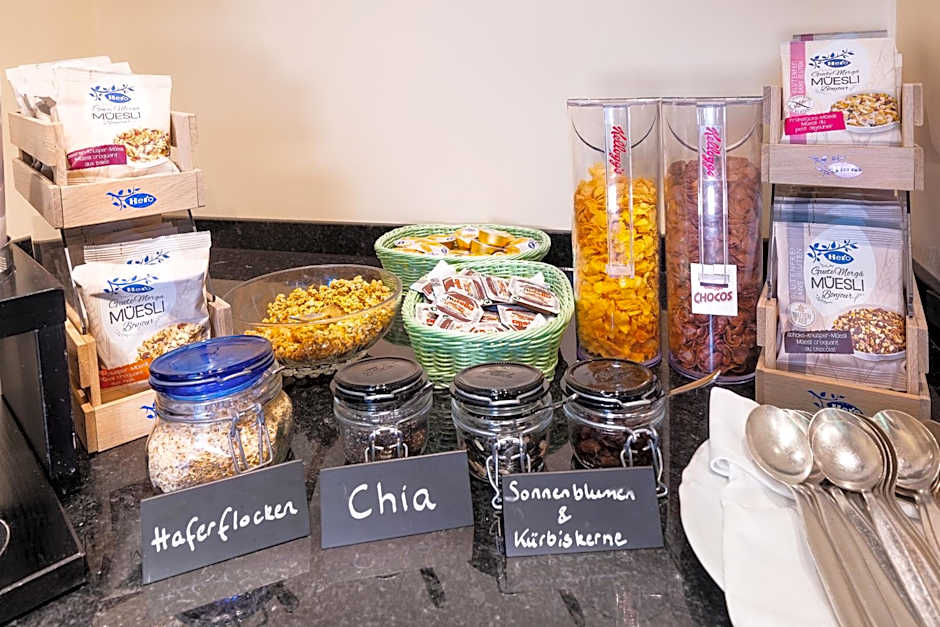 Hotel Linde - 24h Self Check-in