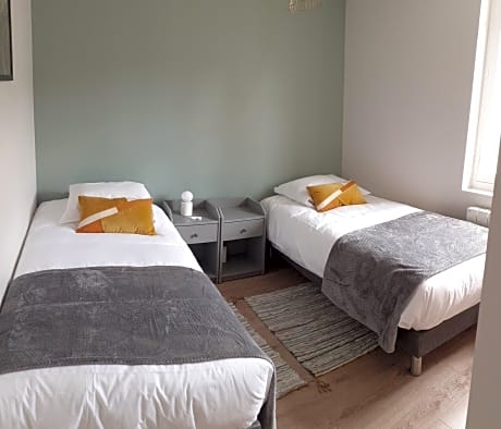 Twin-Douche-Vue village