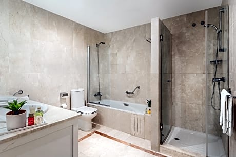 THREE BEDROOMS APARTMENT