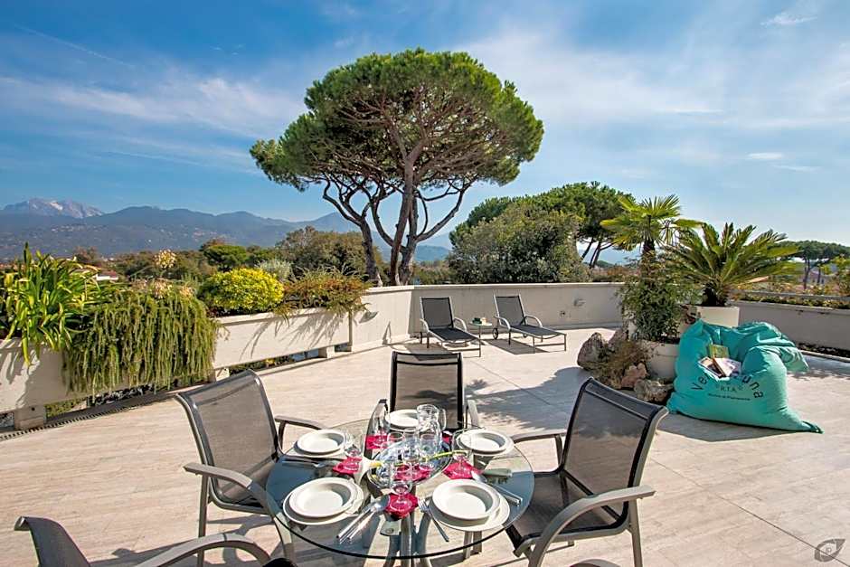Verdeluna ApartHotel