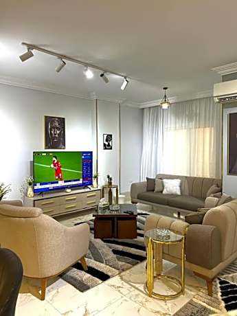 LUXURY HOME Namber 5