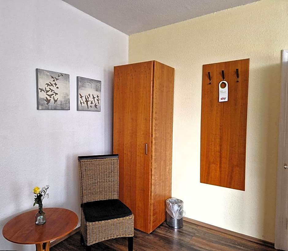 Hotel Fährhaus Niederkleveez