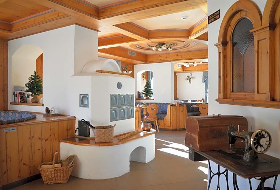 HOTEL VILLA AURORA