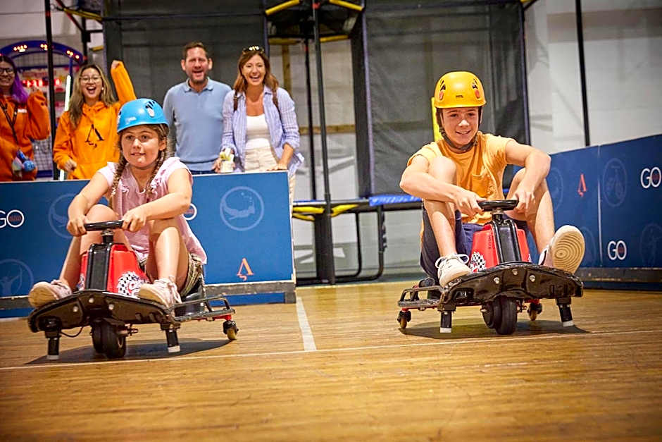 Hunters Quay Holiday Village