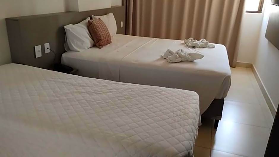 MANAÍRA APART HOTEL