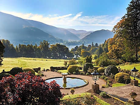 Macdonald Leeming House