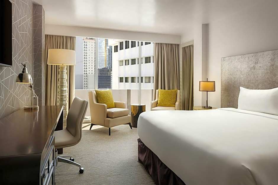 Renaissance Panama City Hotel