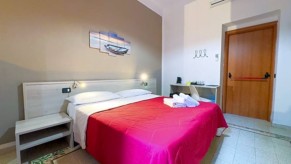 Nautilus Hotel