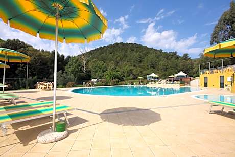 Camping Village Canapai