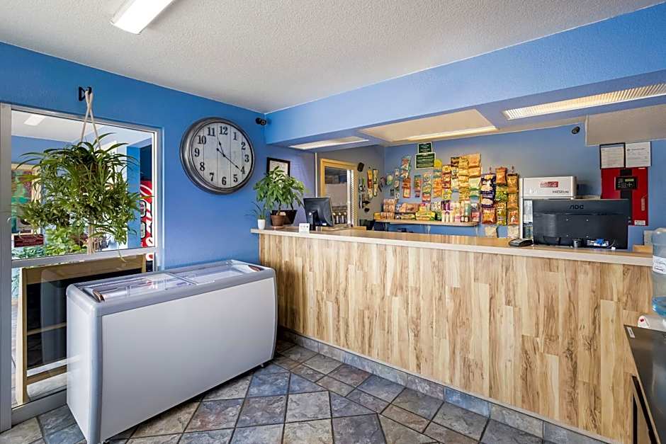 Knights Inn Sierra Vista / East Fry