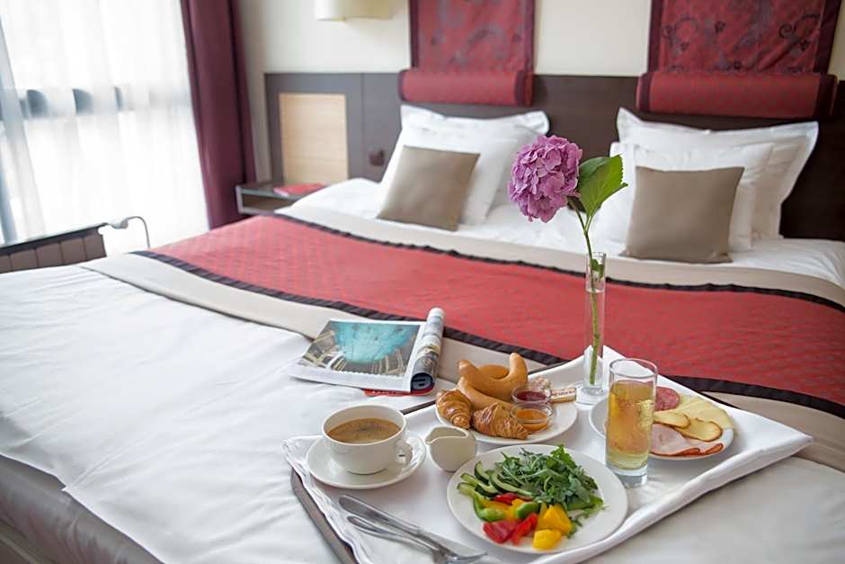 Rubin Wellness & Conference Hotel