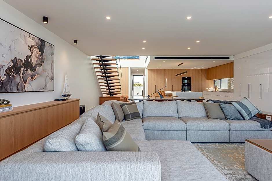 Award-winning beachfront luxury in Cremorne