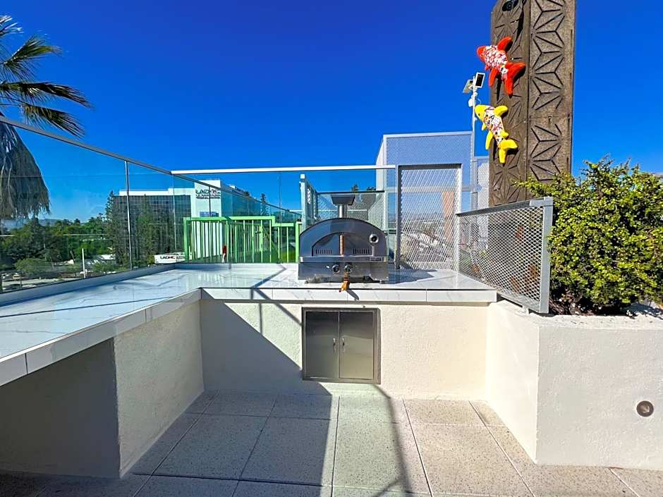 Downtown Los Angeles Skyline balcony view Modern Penthouse