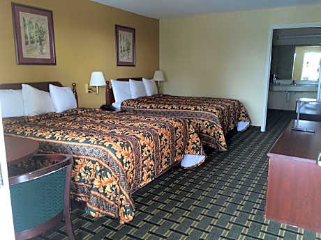 Queen Room with Two Queen Beds