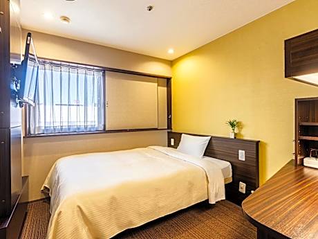 Standard Semi Double Room - Non-Smoking