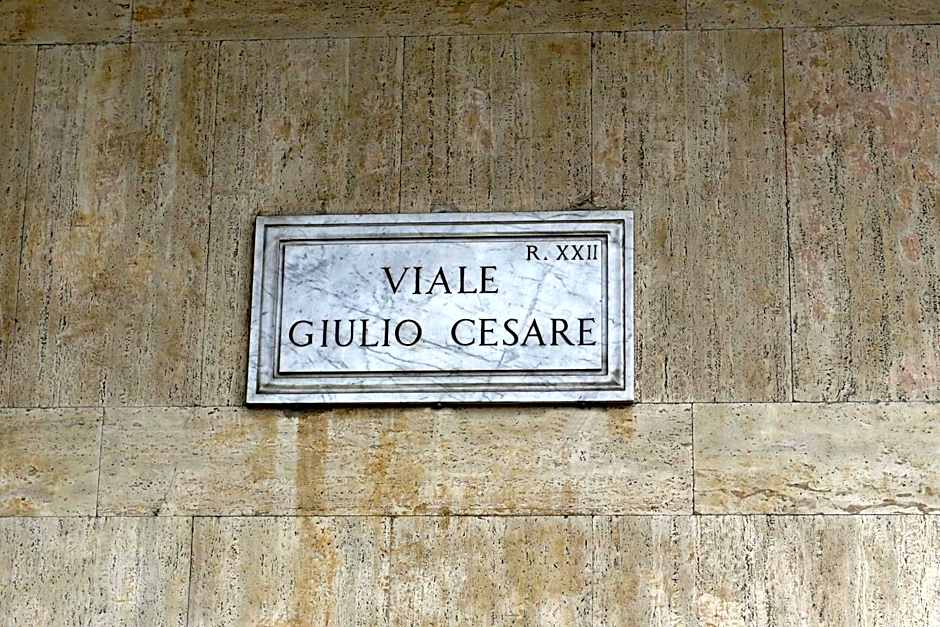 Houspitality Caesar Bed & Breakfast