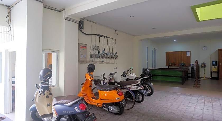 Urbanview Syariah Kadarman Home Laweyan by RedDoorz