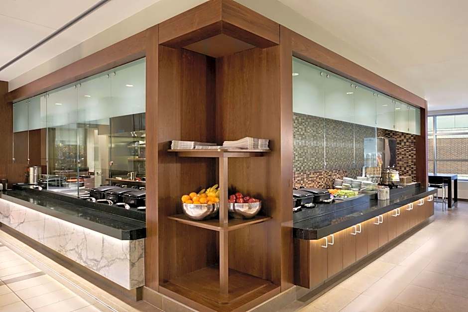 Embassy Suites By Hilton Hotel Chicago Downtown