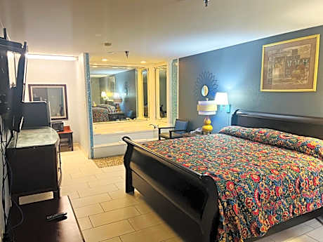King Room with Spa Bath