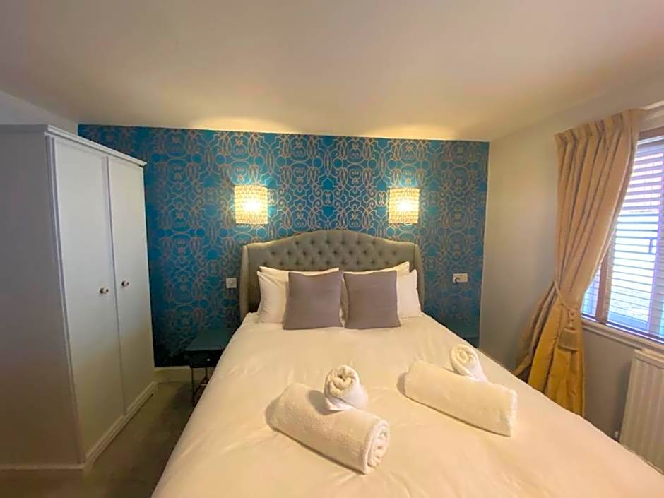 Achray House Restaurant with Rooms