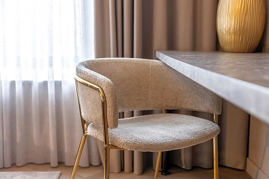 Breathe Boutique Hotel